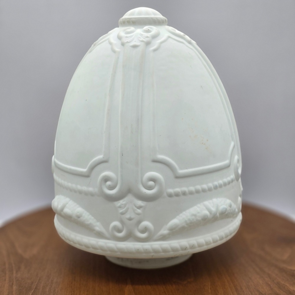 Vianne France White Satin Mouth Blown Glass Lamp‎ Shade Embossed Neoclassical
